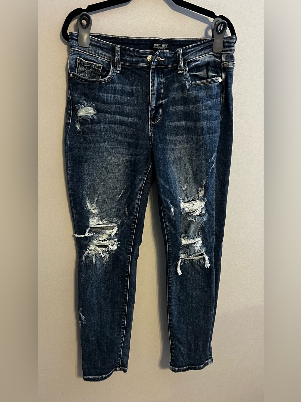 Judy Blue Distressed Boyfriend Fit Dark Skinny Jeans |Women 11/30 - Picture 1 of 7